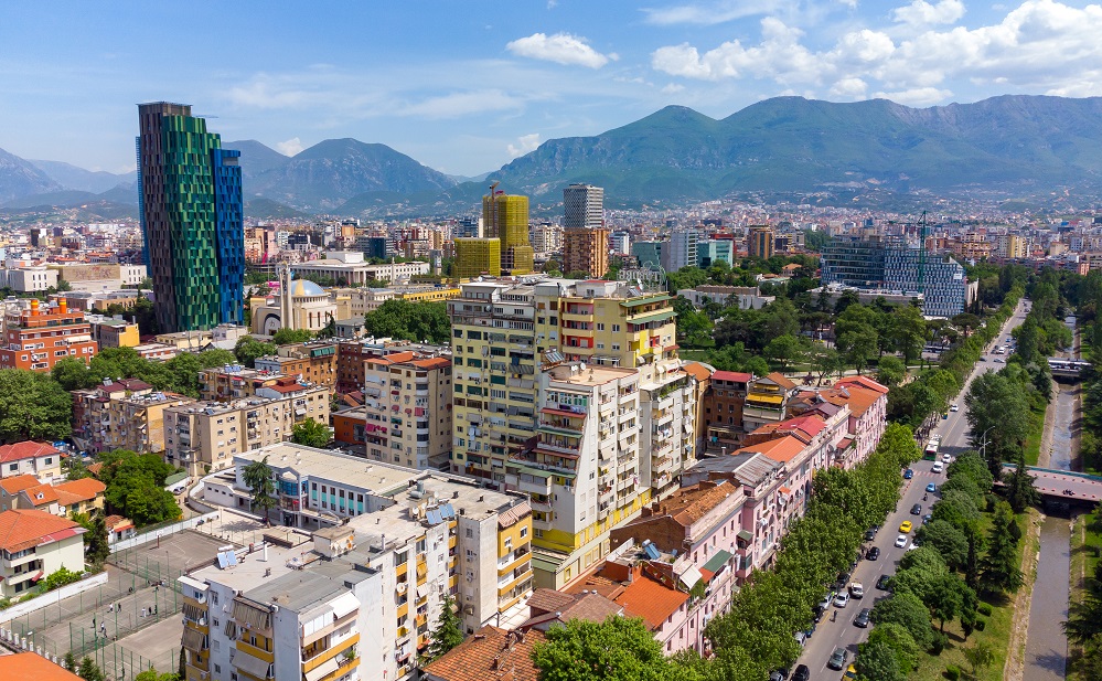 Generation Voyage: Tirana, destinacioni turistik ne trend dhe i lire